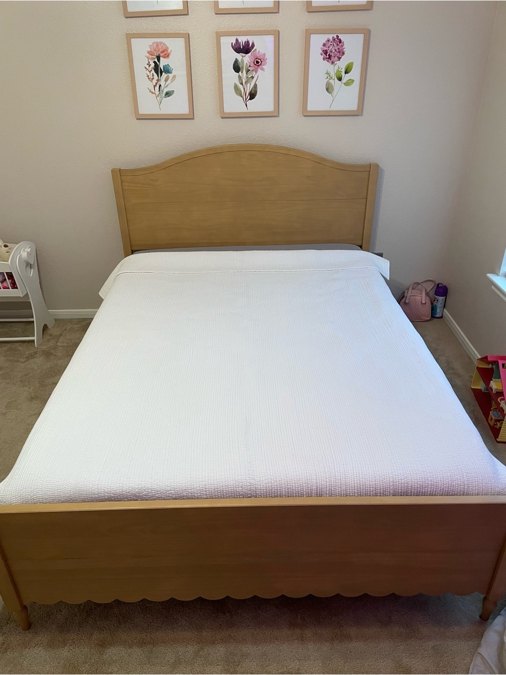 Ballard White Textured bedspread full size Coverlet - Classic Cottage